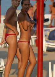 A babe on open swim suit at the Poipu Image 4