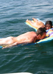 A teen girl doing it at the Euronat in this pics Image 10