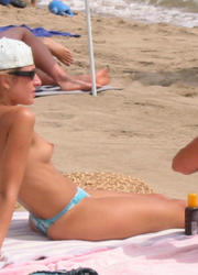 A nude teen girl posing at the Bakers Image 8