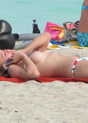 A shaved girl at the Clifton Image 10