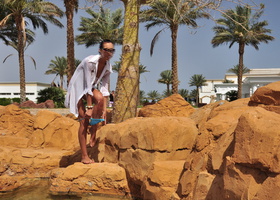 This is my beloved girlfriend posing in Egypt. Image 7