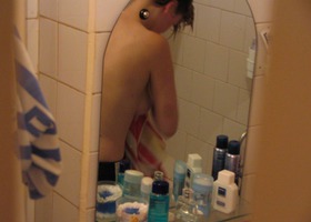 Here are some dirty photos of my latest girlfriends exposing young titties, round bottoms and juicy holes for my camera. Image 7