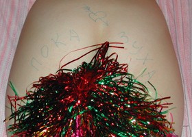 We decided to make some dirty nude pics on the Christmas eve with my girlfriend. Image 9