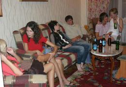 A massive UK swinger party galery Image 4