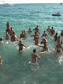 naked summer girls