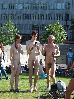 652085781.jpg