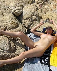 lovely teens gets warm for her ass on nude beach in usa