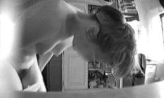 Peeping for nude women