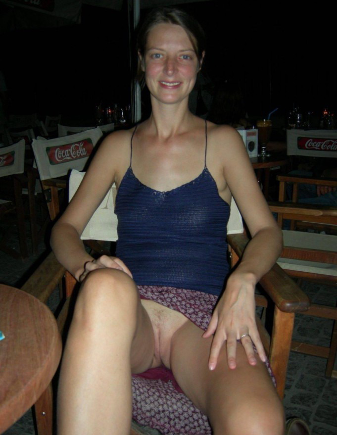 http://galleries.adult-empire.com/54/5418/142/2.jpg
