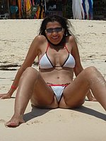 bikini porn