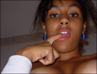 ebony_girlfriends_000208.jpg