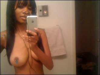 ebony_girlfriends_000443.jpg