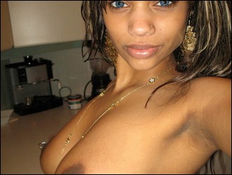 ebony_girlfriends_000563.jpg