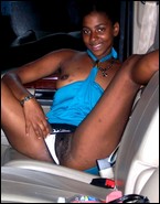 ebony_girlfriends_000290.jpg