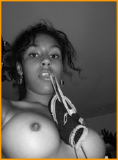 ebony_girlfriends_000128.jpg