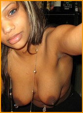 ebony_girlfriends_000556.jpg