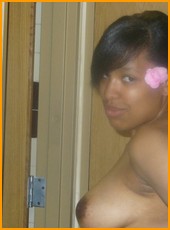 ebony_girlfriends_000639.jpg