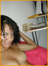 ebony_girlfriends_000798.jpg