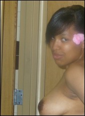 ebony_girlfriends_000639.jpg