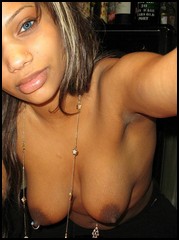 ebony_girlfriends_000556.jpg
