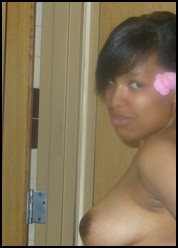 ebony_girlfriends_000639.jpg