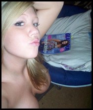 april_facebooks_girlfriends_0121.jpg