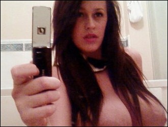 facebooks_girlfriends_000582.jpg