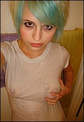987.jpg