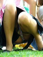 nude upskirt