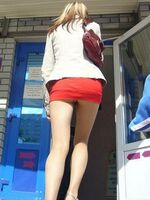 nude upskirt