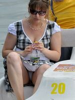 nude upskirt
