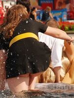 upskirt pictures