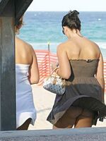 nude upskirt