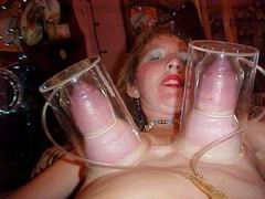 tits46.jpg