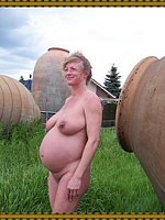 busty divas