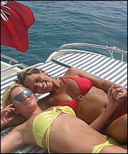busty_girlfriends_5323.jpg