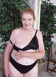 granny06.jpg