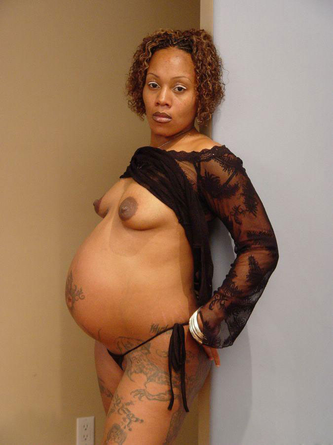 Naked Black Pregnant