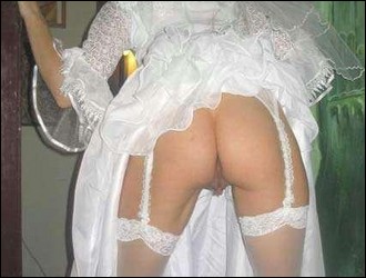bride_girlfriends_220.jpg