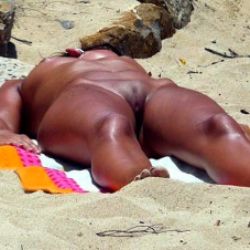 voyeur photos and videos at BEACH SPY EYE