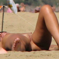 voyeur photos and videos at BEACH SPY EYE