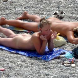 voyeur photos and videos at BEACH SPY EYE
