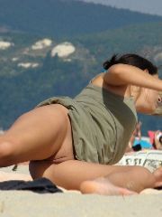 Beach Spy Eye's voyeur photos and videos