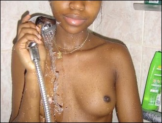 ebony_girlfriends_000473.jpg